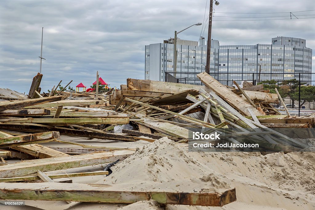 Tempo: Uragano danni su una strada di New Jersey - Foto stock royalty-free di Danneggiato