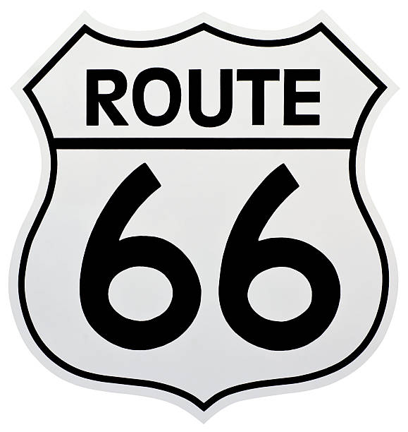 歴史的なルート 66 シールド型のサイン。クリッピングパスの分離します。 - route 66 road road trip multiple lane highway ストックフォトと画像