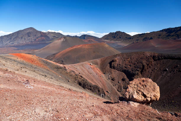 istock Haleakala Crater, Maui 170039189