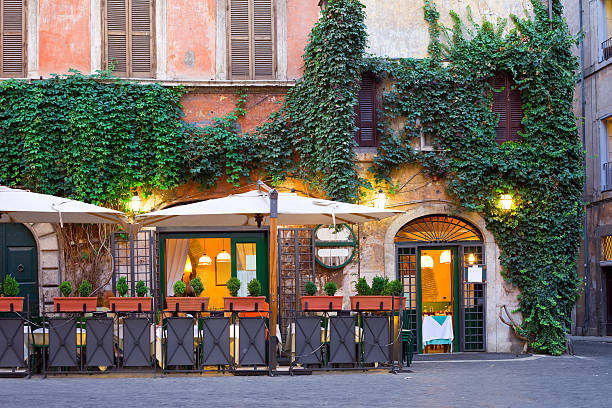 Tavern, Rome, Italy A tavern-restaurant in Rome, Italy bar exterior stock pictures, royalty-free photos & images