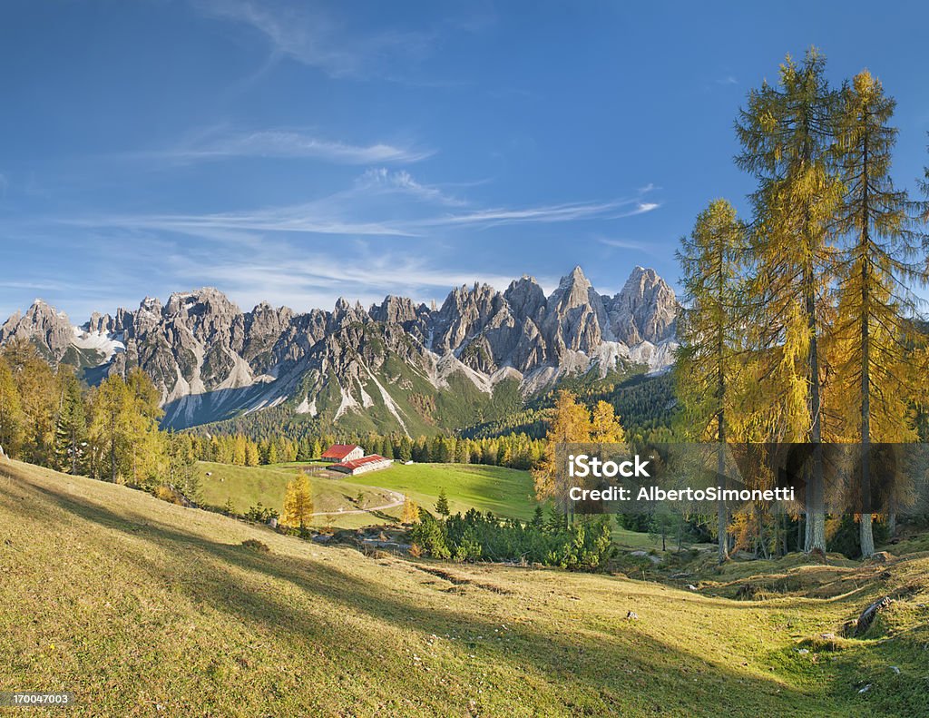 Outono nas Dolomitas - Foto de stock de Beleza natural - Natureza royalty-free