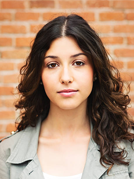 istock Young woman on the street 170054792