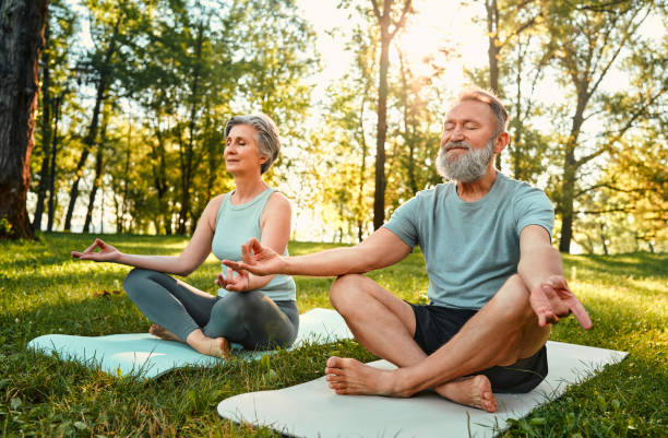 istock Sporty active seniors 1700571478