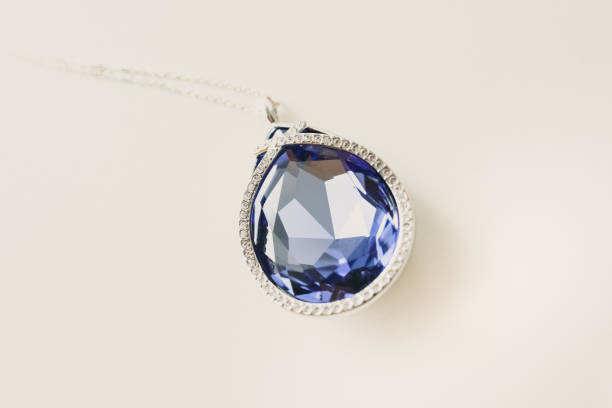 istock Luxurious blue sapphire jewel necklace 1700641013