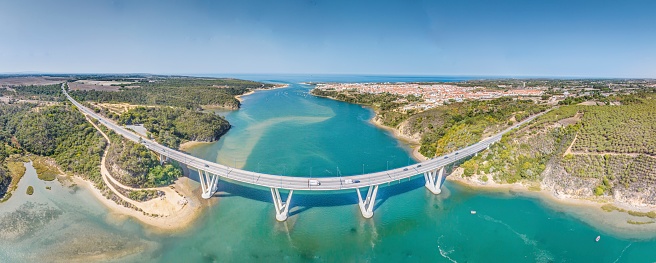 defaultPanoramic view of the freeway bridge over the Rio Mira near the town of Bairro Monte Vistoso in Portugal during the daytime