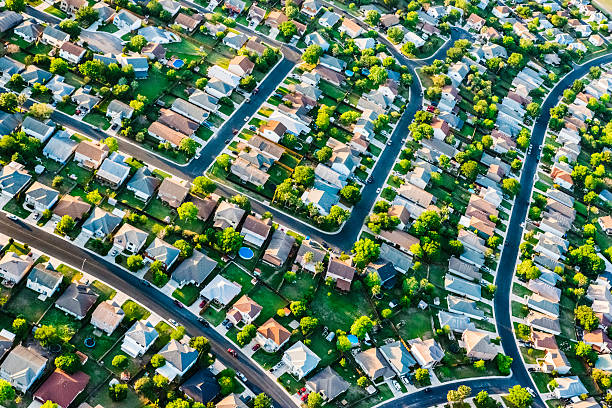 san antoniotexas suburban wohnsiedlung viertel – luftaufnahme - housing development development residential district aerial view stock-fotos und bilder