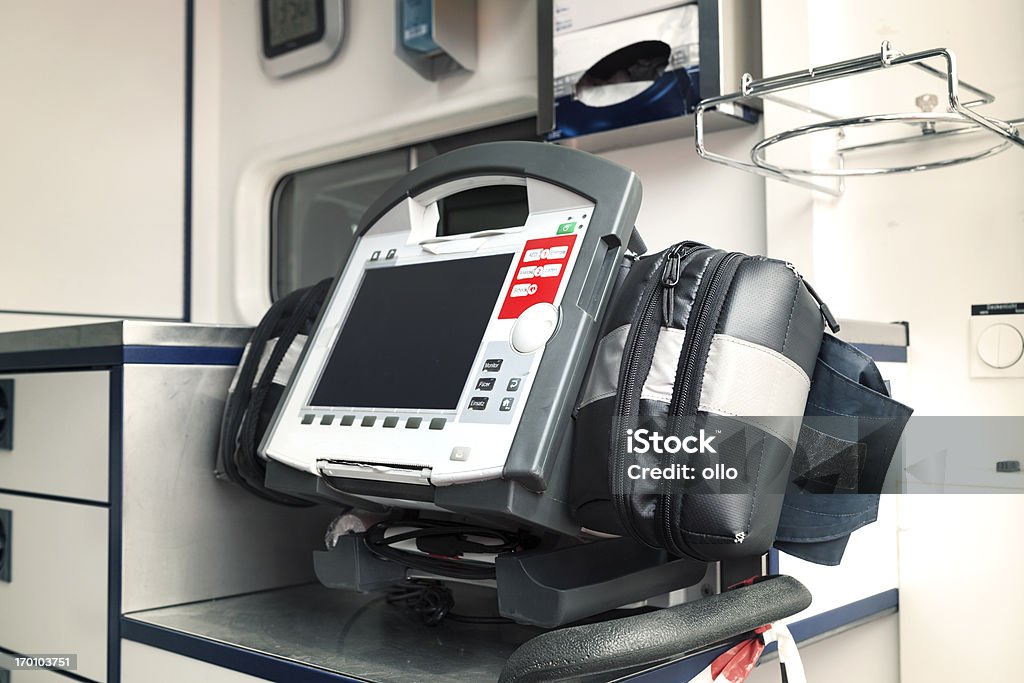 Ambulância Equipamento-sistema circulatório monitor e AE - Royalty-free Defibrilador Foto de stock