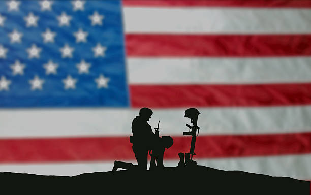 veterans'giorno soldato - depression sadness usa american flag foto e immagini stock