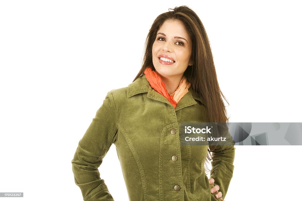 Hermosa sonrisa de mujer de negocios hispanos georgeous bufanda naranja aislado verde - Foto de stock de 30-34 años libre de derechos