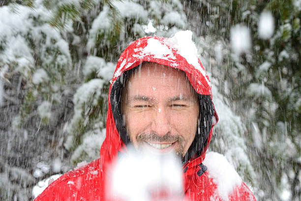 istock Snowing cats and dogs 170132477
