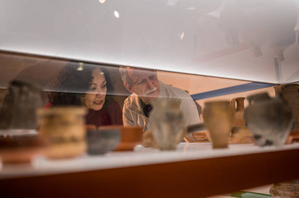 istock Senior Couple on a Date at the Museum 1701351605