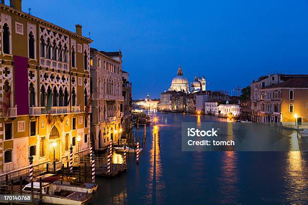 Grande Canal Veneza Itália - Fotografias de stock e mais imagens de 2000-2009 - 2000-2009, Amarelo, Anoitecer