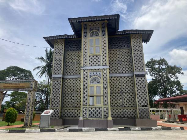 istock Masjid’s Gallery at Padang Rengas Perak 1701459926