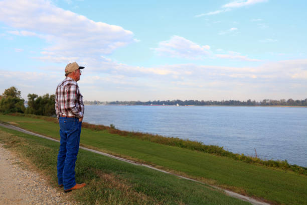 istock Senior Man Viewing Mississippi River 170155875