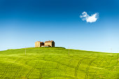 farmhouse in Tuscany landscape