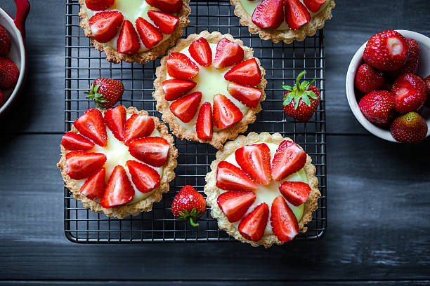 tartlets - dessert cake pastry tart zdjęcia i obrazy z banku zdjęć