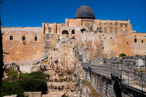 The al-Aqsa mosque on Temple Mount, below, is an archaeological site.