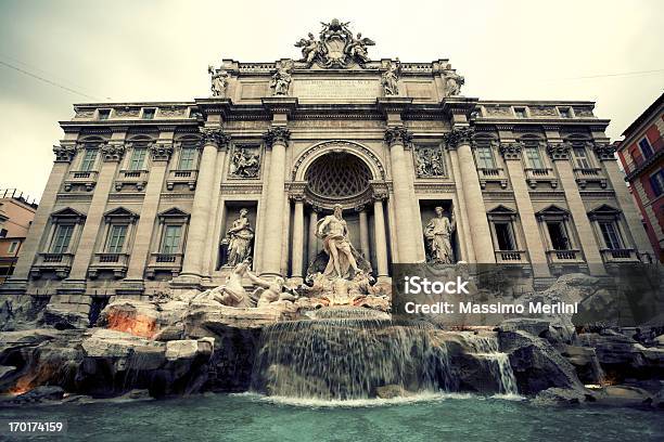 Fontana Di Trevi A Roma - Fotografie stock e altre immagini di Acqua - Acqua, Architettura, Arte