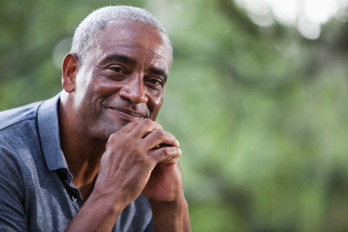 Senior hombre afroamericano photo