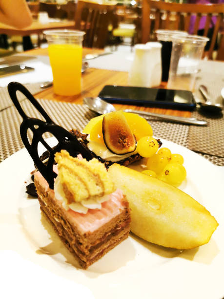 istock egyptian dessert food 1701812036