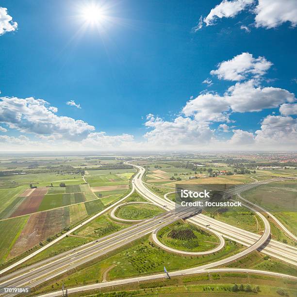 Luftbild Des Highway In Ungarn Stockfoto und mehr Bilder von Fernverkehr - Fernverkehr, Luftaufnahme, Ungarn