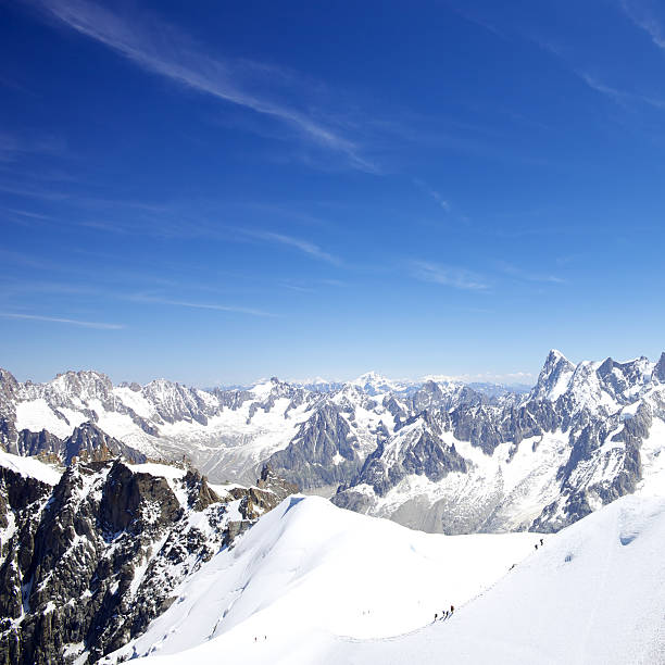 istock Team of mountaineers 170222155