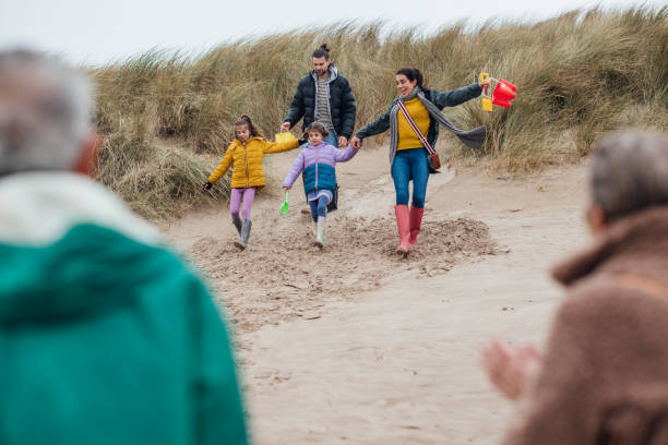 istock Multi-Generational Family Retreat 1702393341