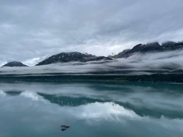 istock Water and sky are one color 1702649376