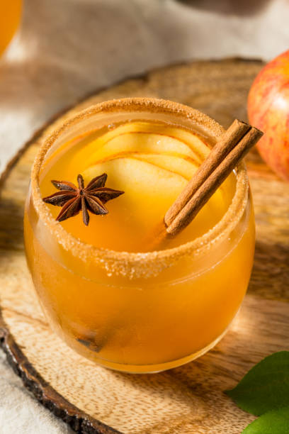 istock Refreshing Boozy Apple Cider Margarita 1702857792