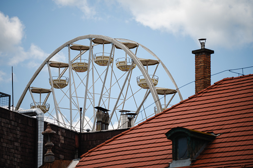 ferris wheel and sky