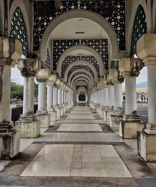 istock the mosque hallway is starting to become unkempt 1703533702