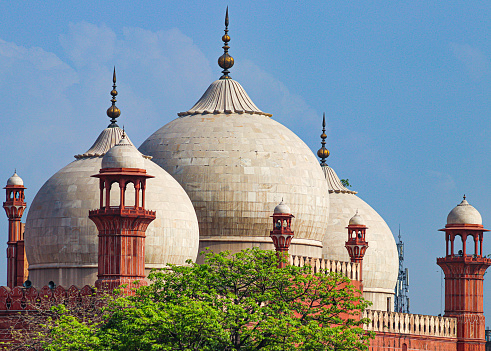 The Badshahi Mosque was built between 1671 and 1673, and by the Mughal emperor Aurangzeb. This mosque is a great example of Mughal Architecture.