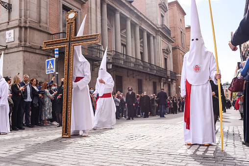 Madrid, Spain, 10th april 2022. People in the streets of Madrid celebrating Domingo de Ramos after two years of COVID-19 emergency. It's the traditional starting to the Holy Week in Spain, celebrating for the Christianity the entrance of Jesus Christ in Jerusalem.