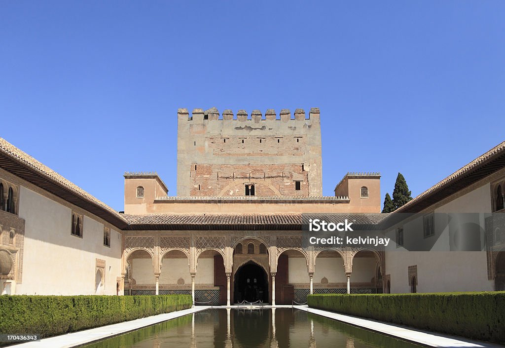 Palacio Nazaries, Alhambra a Granada - Foto stock royalty-free di Acqua