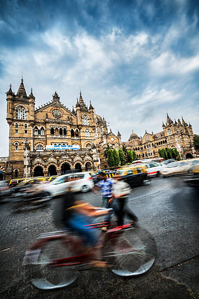 istock Lifestyle in Mumbai 170455230