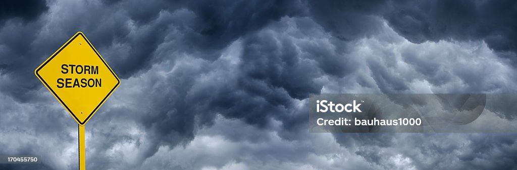 Storm stagione attenzione di - Foto stock royalty-free di Tempesta tropicale