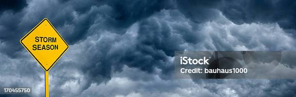 Storm Stagione Attenzione Di - Fotografie stock e altre immagini di Tempesta tropicale - Tempesta tropicale, Pericolo, Segnale