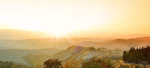 istock Sunset landscape from Tuscany 170463604