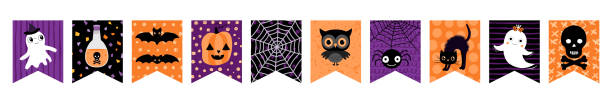 ilustrações, clipart, desenhos animados e ícones de bonito halloween party bunting garland decoração, spooky holiday banner design com fantasma, abóbora, morcego e aranha em laranja, preto e roxo para crianças designs e fundos de convite - bat halloween spider web spooky