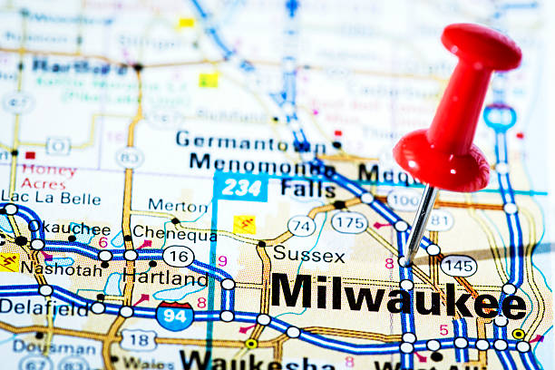 istock US cities on map series: Milwaukee, Wisconsin 170510040