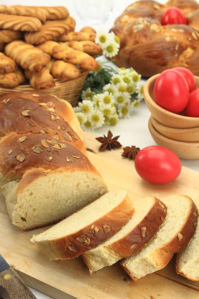 istock Easter sweet bread with red eggs and shortbread cookies 170539674