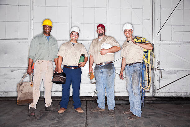 equipo de trabajadores manual - lunch box construction black fotografías e imágenes de stock