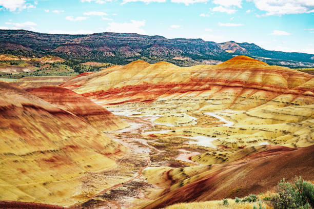 istock Painted Hills Oregon USA 1706114502