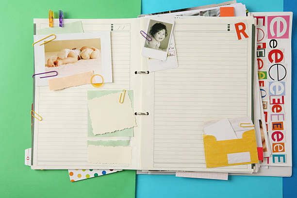 カラフルな organizer - note pad notebook ring binder letter ストックフォトと画像