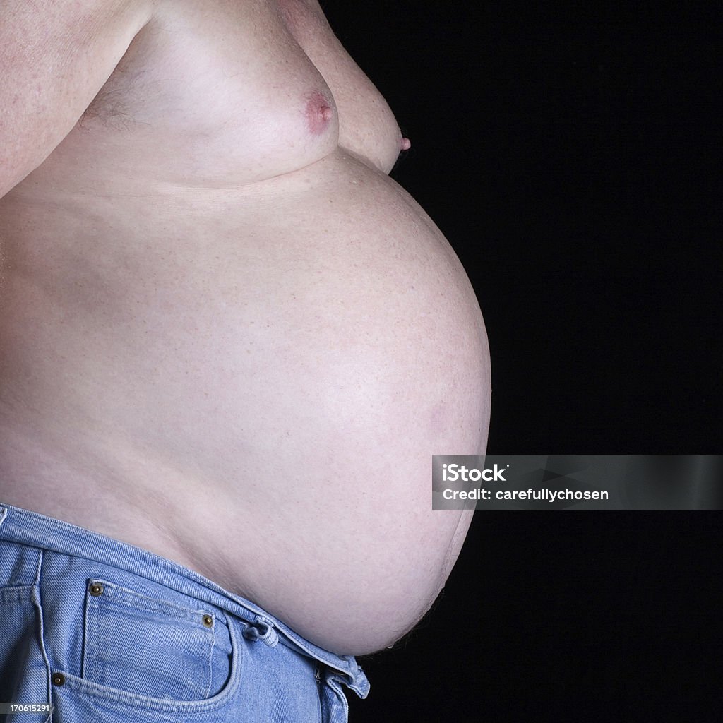 Grande homem Barriga de Cerveja isolado em preto - Royalty-free Homens Foto de stock