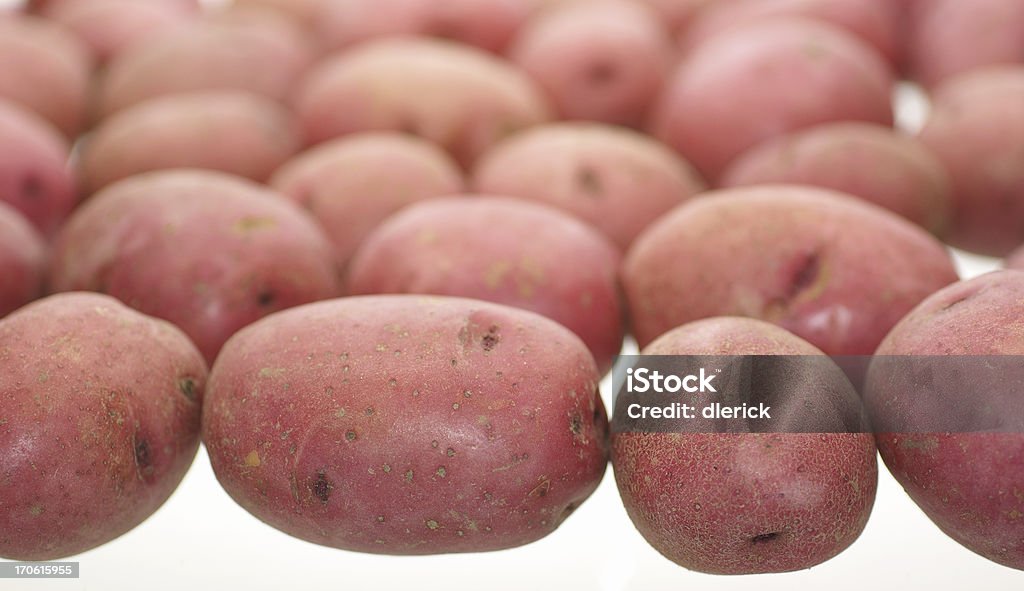 Nowy ziemniaki - Zbiór zdjęć royalty-free (Artykuły spożywcze)