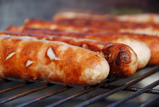 バーベキュー - sausage bratwurst barbecue grill barbecue ストックフォトと画像