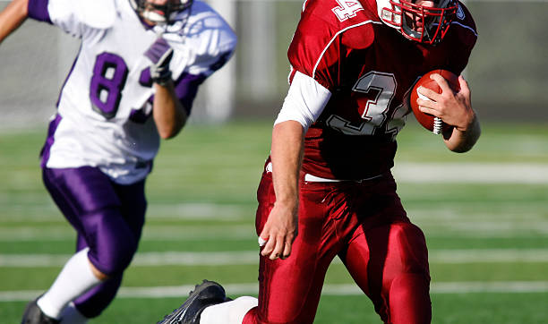 istock Football Pursuit 170617003