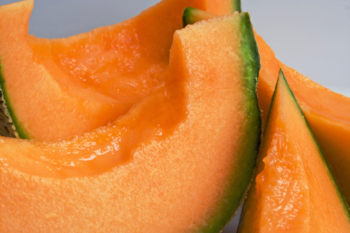 Ripe, juicy cantaloupe slices. Click this link for