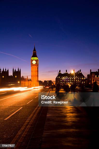 London Bei Nacht Stockfoto und mehr Bilder von Auto - Auto, Beleuchtet, Bewegungsunschärfe